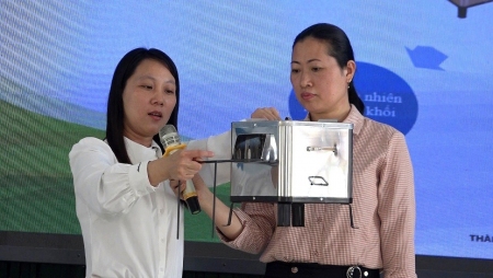 Hỗ trợ bếp đun và thiết bị lọc nước cho hội viên phụ nữ huyện Thăng Bình