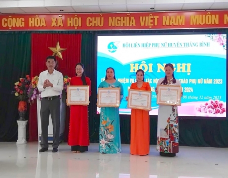 Hội LHPN huyện Thăng Bình xếp vị trí thứ 2 cụm thi đua các huyện đồng bằng